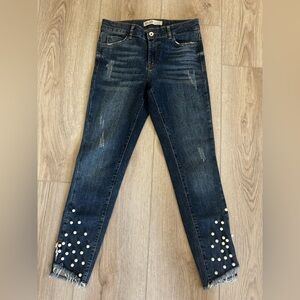 Zara Basic. Women's Blue Pearl Embellished Jeans 👖🧋